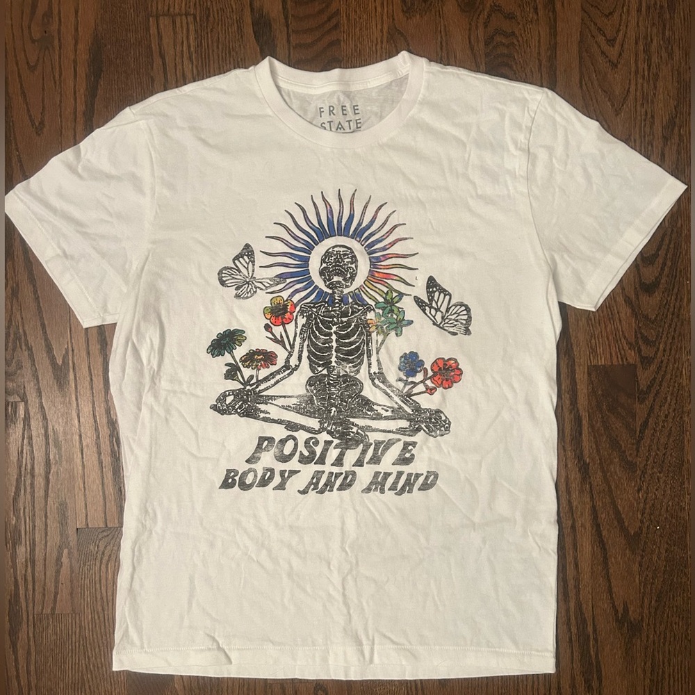 Free State mens graphic tee- new!